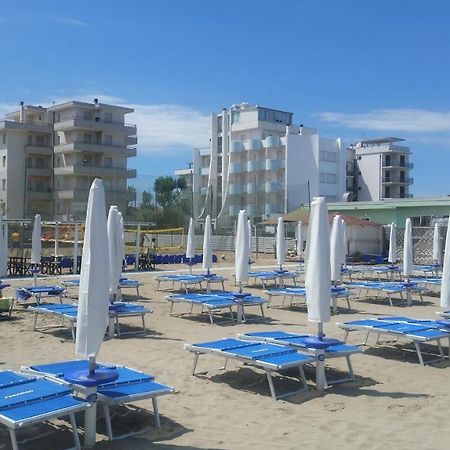 Hotel Marco リド・ディ・サヴィオ エクステリア 写真